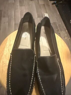 Anne Klein Black Leather Slip-On Loafers with White Stitching